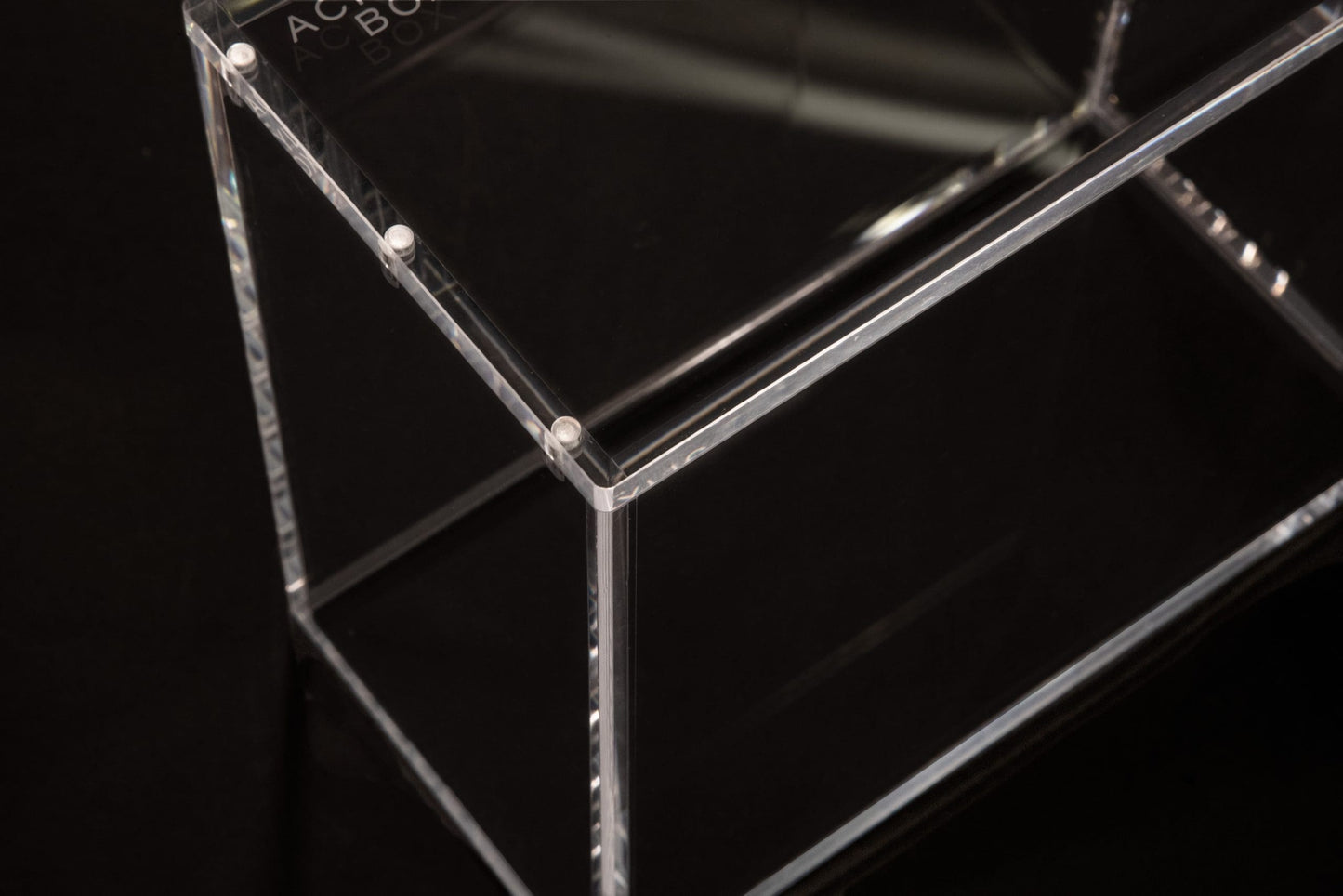 The Acrylic Box – Premium 6MM Acryl Display & Schutz für Pokémon Booster & Trainer Boxen