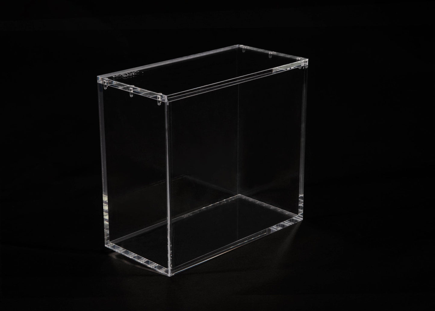 The Acrylic Box – Premium 6MM Acryl Display & Schutz für Pokémon Booster & Trainer Boxen