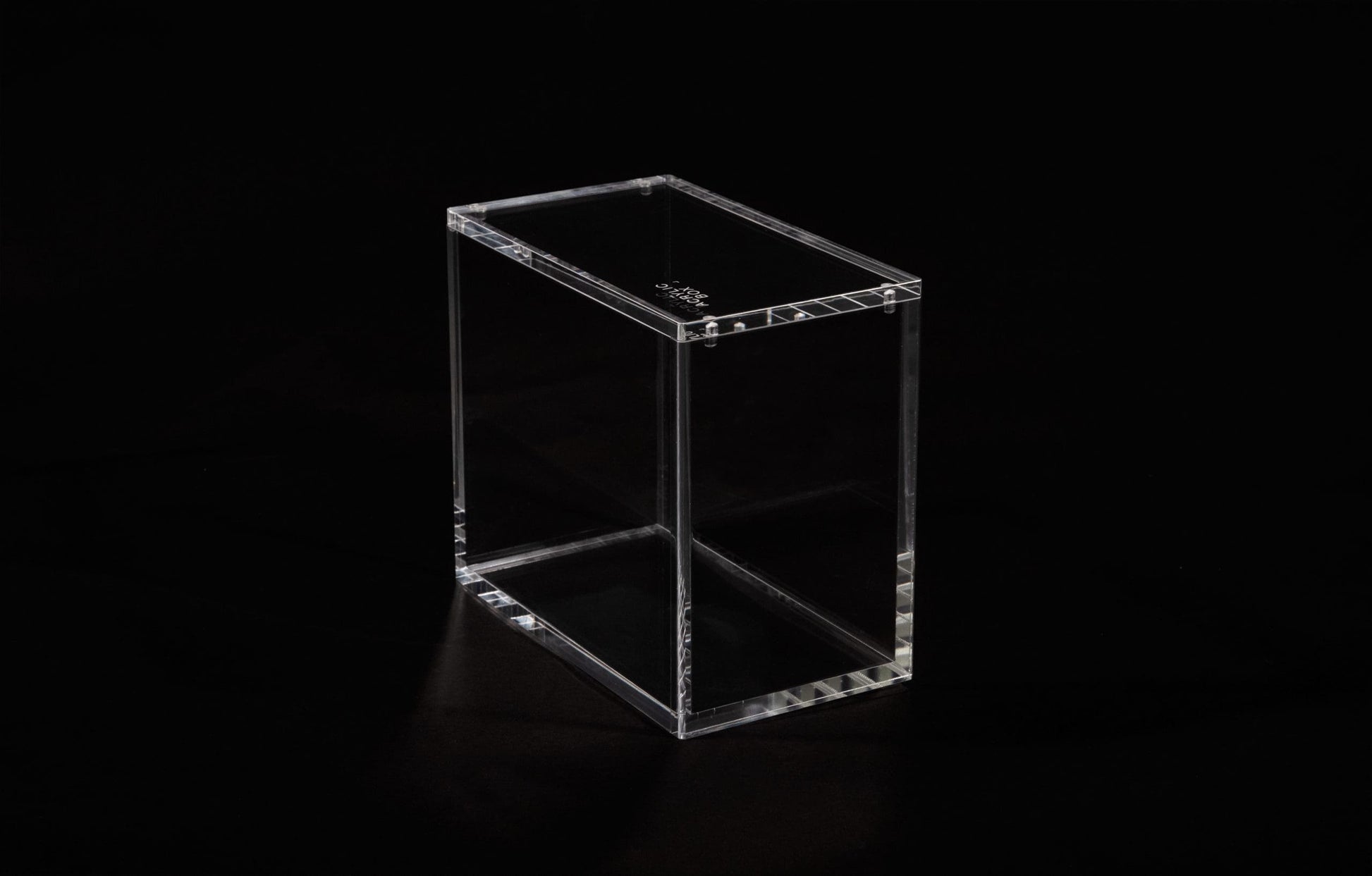 The Acrylic Box – Premium 6MM Acryl Display & Schutz für Pokémon Booster & Trainer Boxen
